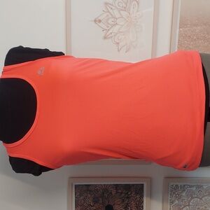 Reebok size small perforated workout tank